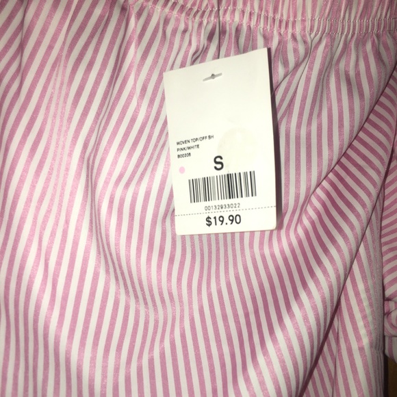 F21 off shoulder. - Picture 3 of 4